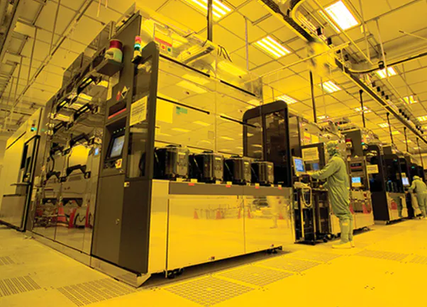 Engineer at work in a TSMC lab